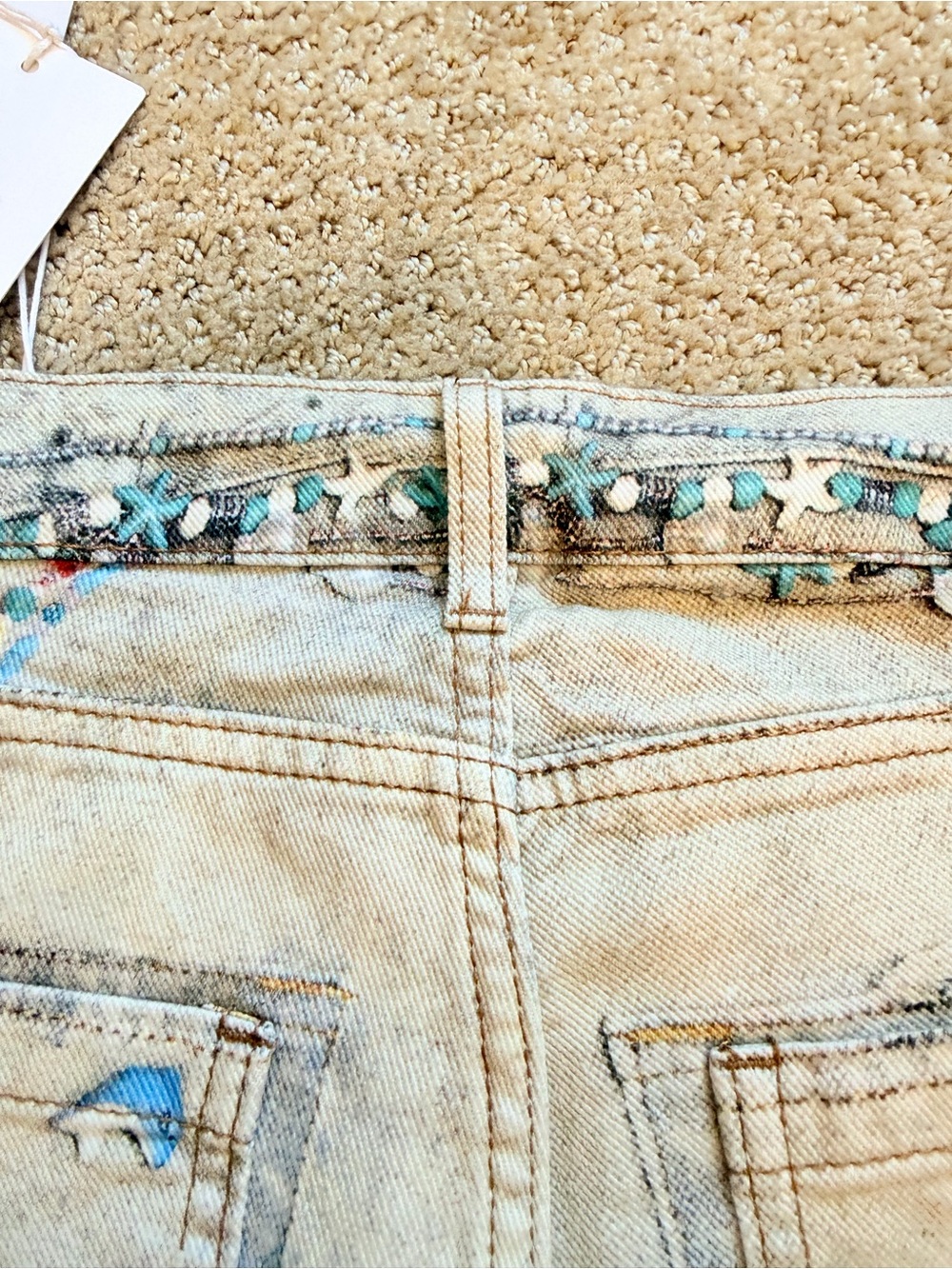 Boutique Light Wash Embellished and hand painted Wide-Leg Jeans NWT - Picture 15 of 15